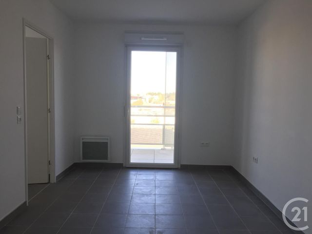Appartement T2 &agrave; louer - 2 pi&egrave;ces - 37,92 m2 - Marseille - 13010 - PROVENCE-ALPES-COTE-D-AZUR
