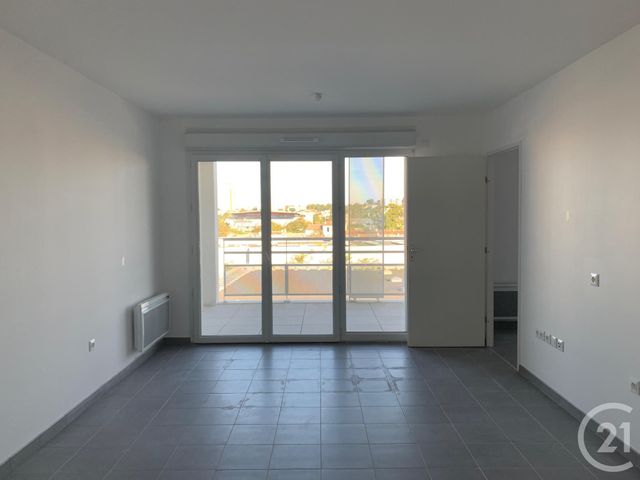 Appartement T2 &agrave; louer - 2 pi&egrave;ces - 37,92 m2 - Marseille - 13010 - PROVENCE-ALPES-COTE-D-AZUR