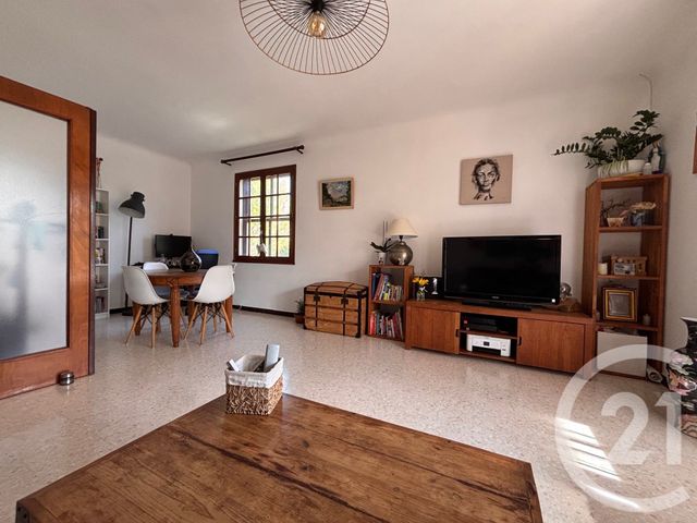 Maison &agrave; louer - 3 pi&egrave;ces - 75,51 m2 - Plan De Cuques - 13 - PROVENCE-ALPES-COTE-D-AZUR