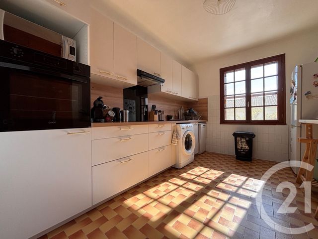 Maison &agrave; louer - 3 pi&egrave;ces - 75,51 m2 - Plan De Cuques - 13 - PROVENCE-ALPES-COTE-D-AZUR