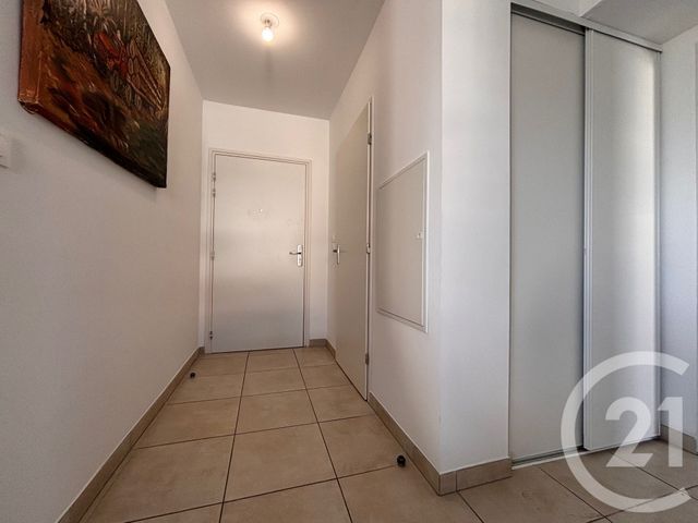 Appartement T3 &agrave; louer - 3 pi&egrave;ces - 60,40 m2 - Marseille - 13013 - PROVENCE-ALPES-COTE-D-AZUR