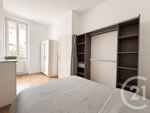 Appartement T2 &agrave; louer - 2 pi&egrave;ces - 45 m2 - Marseille - 13006 - PROVENCE-ALPES-COTE-D-AZUR