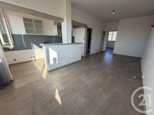 Appartement T3 &agrave; louer - 3 pi&egrave;ces - 52,46 m2 - Marseille - 13014 - PROVENCE-ALPES-COTE-D-AZUR