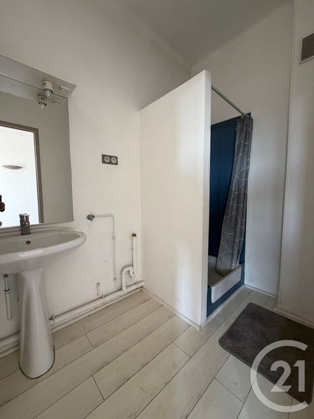 Appartement T3 &agrave; louer - 3 pi&egrave;ces - 52,46 m2 - Marseille - 13014 - PROVENCE-ALPES-COTE-D-AZUR