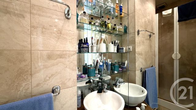 Appartement 2/3 pièces &agrave; vendre - 2 pi&egrave;ces - 44,74 m2 - Paris - 75018 - ILE-DE-FRANCE