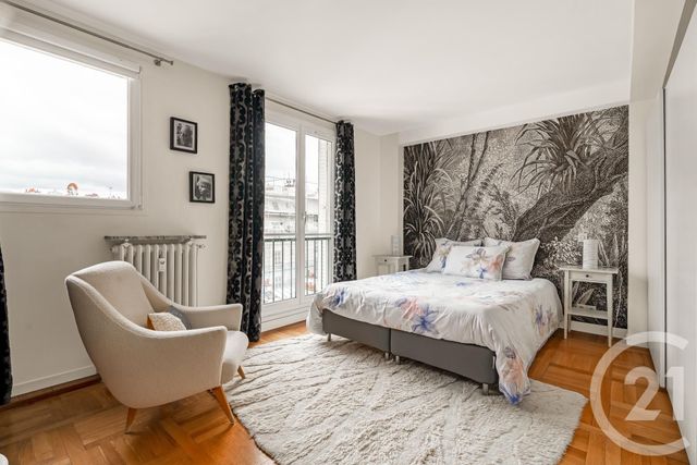 Appartement F5 &agrave; vendre - 5 pi&egrave;ces - 128,71 m2 - Paris - 75018 - ILE-DE-FRANCE
