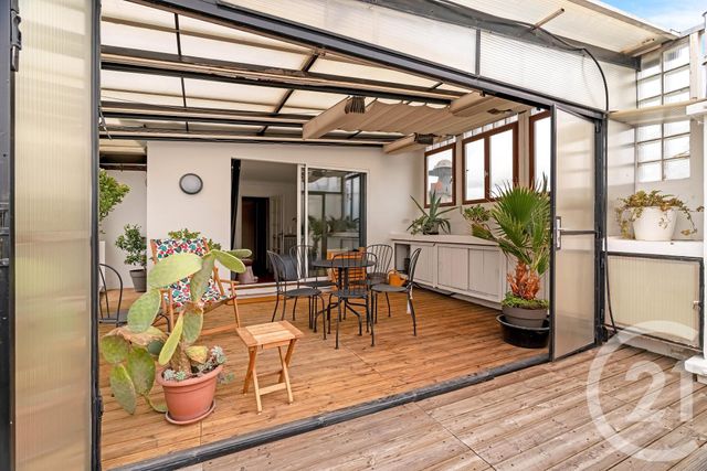 Appartement F5 &agrave; vendre - 5 pi&egrave;ces - 128,71 m2 - Paris - 75018 - ILE-DE-FRANCE