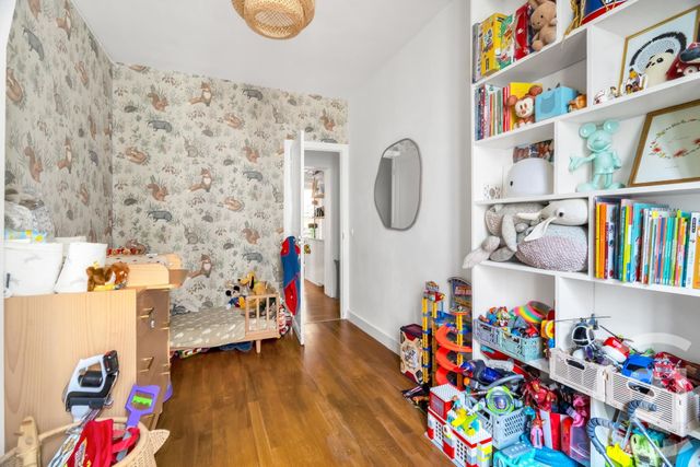 Appartement &agrave; vendre - 4 pi&egrave;ces - 62 m2 - Paris - 75018 - ILE-DE-FRANCE