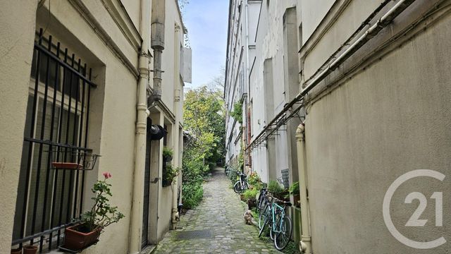 Appartement F1 à vendre - 1 pièce - 39,55 m2 - Paris - 75018 - ILE-DE-FRANCE
