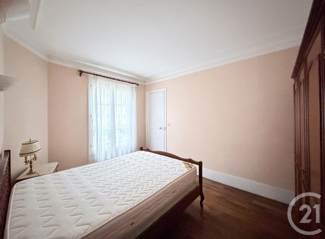 Appartement à vendre - 3 pièces - 52,27 m2 - Paris - 75018 - ILE-DE-FRANCE