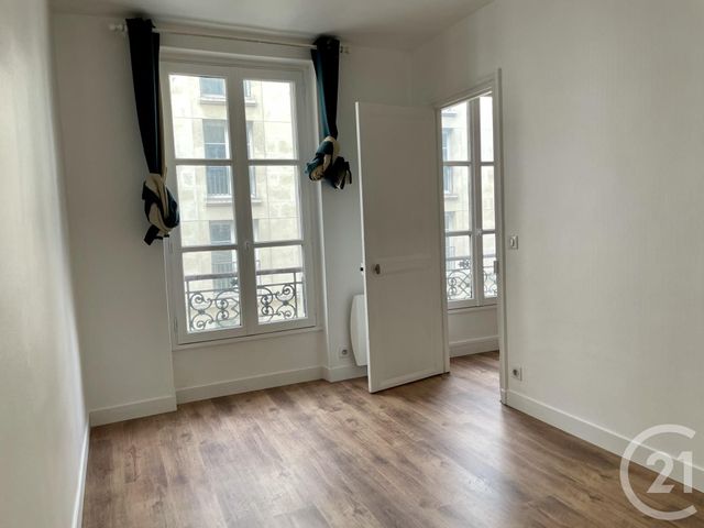 Appartement &agrave; louer - 2 pi&egrave;ces - 35 m2 - Paris - 75011 - ILE-DE-FRANCE