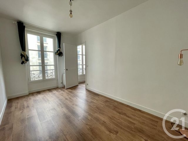 Appartement &agrave; louer - 2 pi&egrave;ces - 35 m2 - Paris - 75011 - ILE-DE-FRANCE