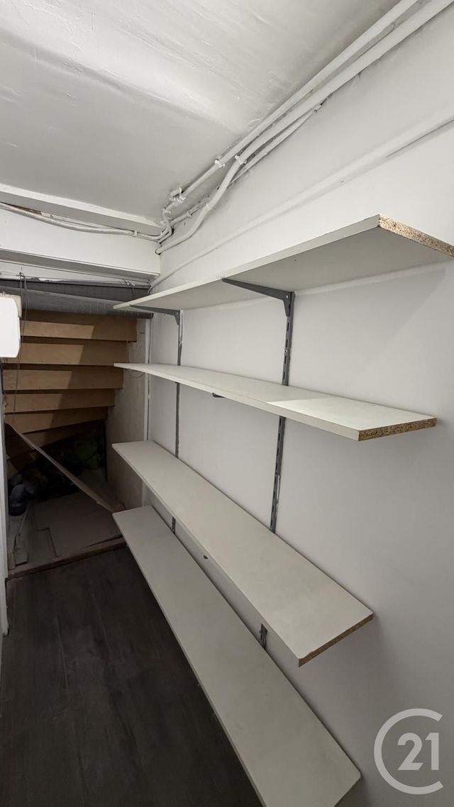 Appartement Duplex &agrave; louer - 3 pi&egrave;ces - 62,60 m2 - Paris - 75018 - ILE-DE-FRANCE