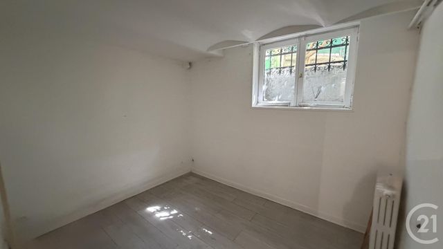 Appartement Duplex &agrave; louer - 3 pi&egrave;ces - 62,60 m2 - Paris - 75018 - ILE-DE-FRANCE