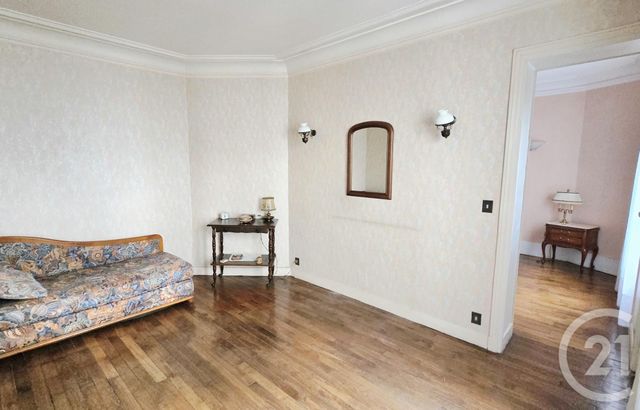 Appartement &agrave; vendre - 3 pi&egrave;ces - 52,27 m2 - Paris - 75018 - ILE-DE-FRANCE