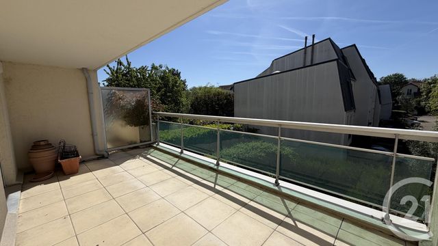 Appartement 4 pièces &agrave; louer - 4 pi&egrave;ces - 85 m2 - Noisy Le Grand - 93 - ILE-DE-FRANCE