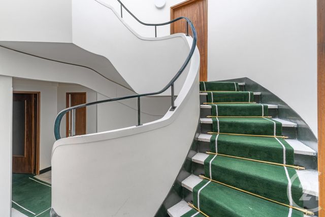 Appartement &agrave; vendre - 2 pi&egrave;ces - 55,52 m2 - Paris - 75018 - ILE-DE-FRANCE