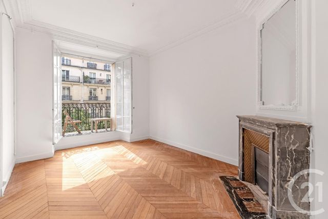 Appartement 4 pièces &agrave; vendre - 4 pi&egrave;ces - 86,75 m2 - Paris - 75018 - ILE-DE-FRANCE