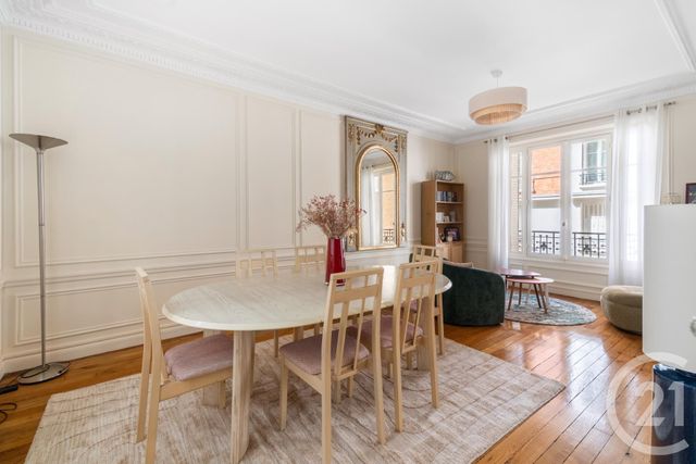 Appartement T5 &agrave; vendre - 5 pi&egrave;ces - 148,83 m2 - Paris - 75018 - ILE-DE-FRANCE