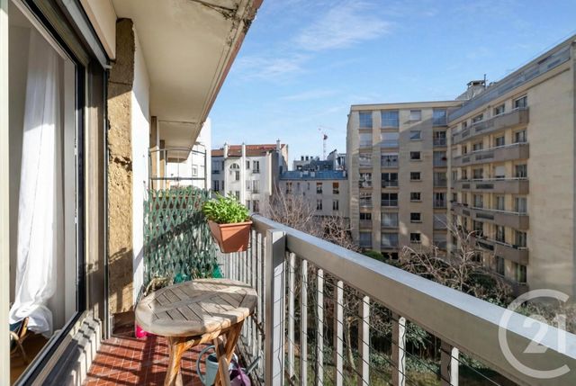 Appartement &agrave; vendre - 2 pi&egrave;ces - 46,93 m2 - Paris - 75018 - ILE-DE-FRANCE
