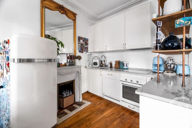 Appartement 3/4 pièces &agrave; vendre - 4 pi&egrave;ces - 62 m2 - Paris - 75018 - ILE-DE-FRANCE