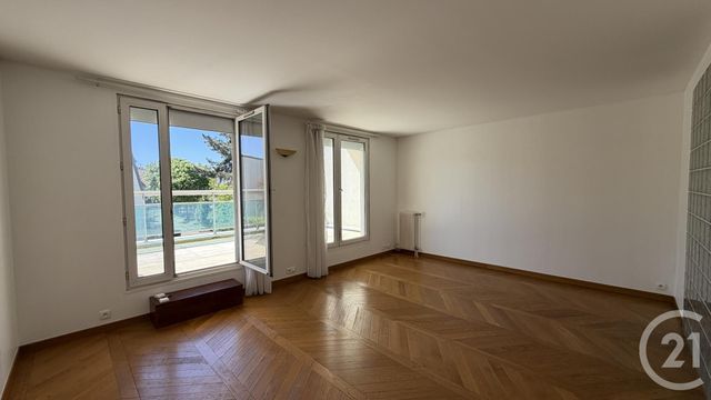 Appartement 4 pièces &agrave; louer - 4 pi&egrave;ces - 85 m2 - Noisy Le Grand - 93 - ILE-DE-FRANCE