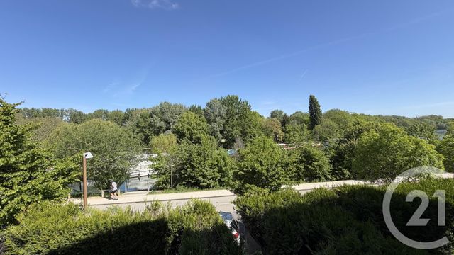 Appartement 4 pièces &agrave; louer - 4 pi&egrave;ces - 85 m2 - Noisy Le Grand - 93 - ILE-DE-FRANCE