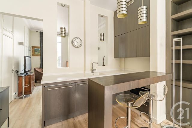 Appartement 2 pièces &agrave; vendre - 2 pi&egrave;ces - 42,21 m2 - Paris - 75018 - ILE-DE-FRANCE