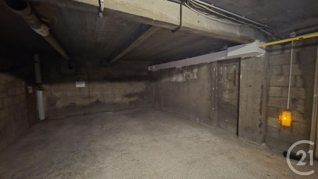 parking - PARIS - 75018