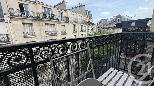 Appartement 2 pièces &agrave; louer - 2 pi&egrave;ces - 39,36 m2 - Paris - 75018 - ILE-DE-FRANCE