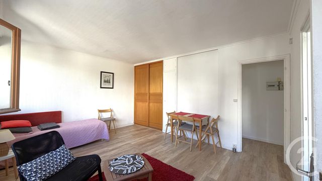 Appartement Studio &agrave; vendre - 1 pi&egrave;ce - 27,52 m2 - Paris - 75018 - ILE-DE-FRANCE
