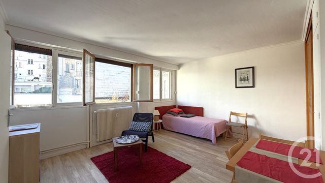 Appartement Studio &agrave; vendre - 1 pi&egrave;ce - 27,52 m2 - Paris - 75018 - ILE-DE-FRANCE