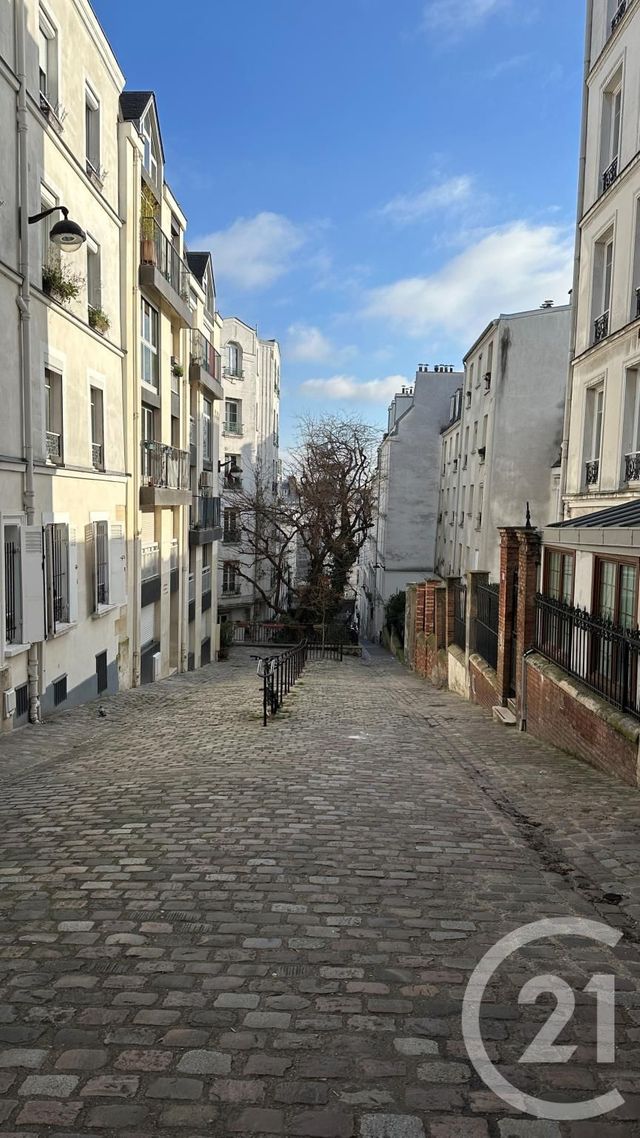 Appartement Studio &agrave; vendre - 1 pi&egrave;ce - 27,53 m2 - Paris - 75018 - ILE-DE-FRANCE