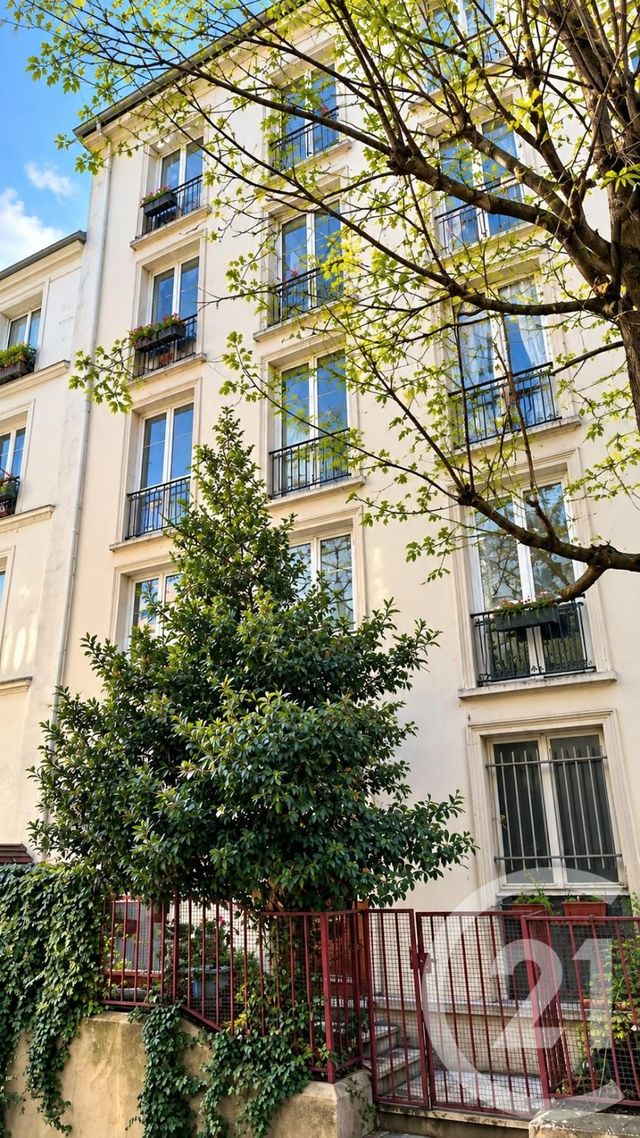 Appartement Studio &agrave; vendre - 1 pi&egrave;ce - 27,53 m2 - Paris - 75018 - ILE-DE-FRANCE