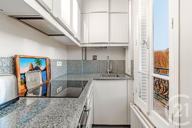 Appartement 2 pièces &agrave; vendre - 2 pi&egrave;ces - 29,08 m2 - Paris - 75018 - ILE-DE-FRANCE