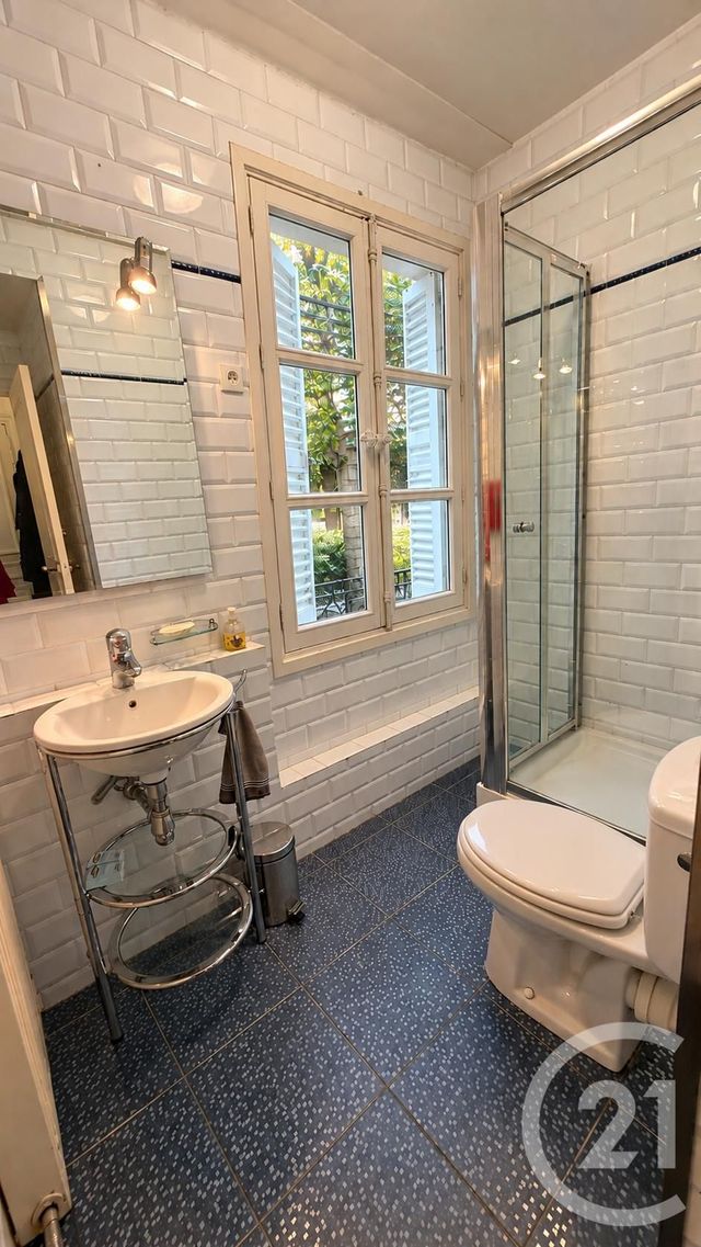 Appartement Studio &agrave; vendre - 1 pi&egrave;ce - 23 m2 - Paris - 75018 - ILE-DE-FRANCE