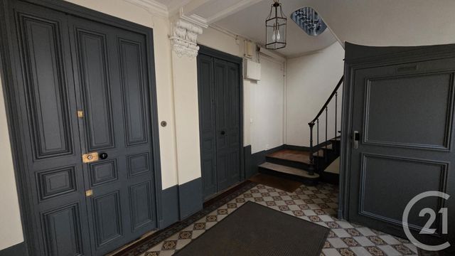 Appartement 2 pièces &agrave; vendre - 2 pi&egrave;ces - 39,30 m2 - Paris - 75018 - ILE-DE-FRANCE