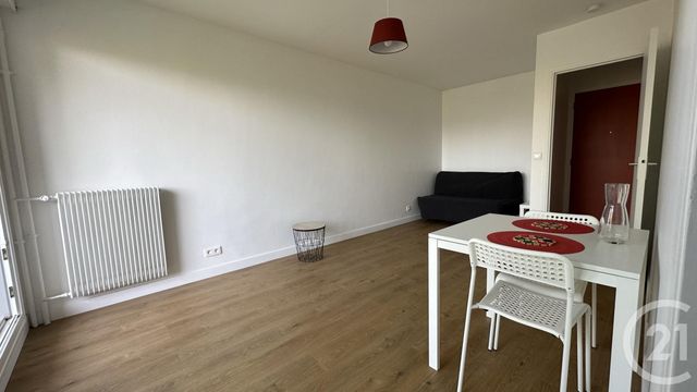 Appartement Studio &agrave; louer - 1 pi&egrave;ce - 25,42 m2 - Paris - 75018 - ILE-DE-FRANCE