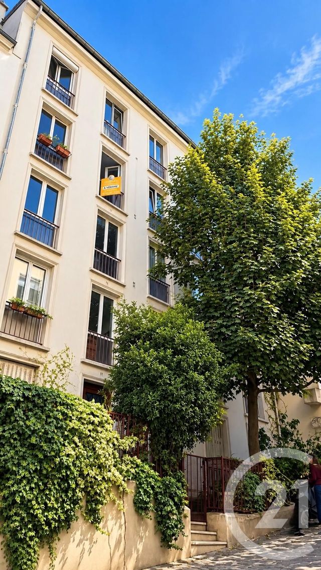 Appartement Studio &agrave; vendre - 1 pi&egrave;ce - 27,53 m2 - Paris - 75018 - ILE-DE-FRANCE