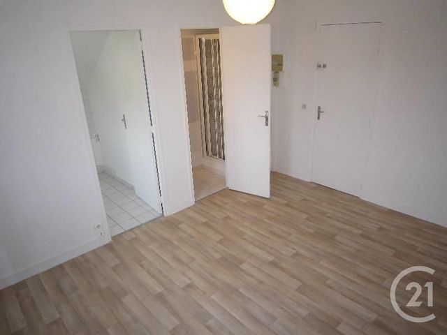Appartement F1 à louer - 1 pièce - 18,16 m2 - Saintry Sur Seine - 91 - ILE-DE-FRANCE