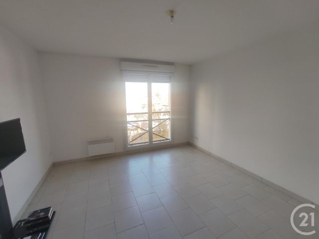 appartement à vendre - 2 pièces - 41 m2 - Corbeil Essonnes - 91 - ILE-DE-FRANCE