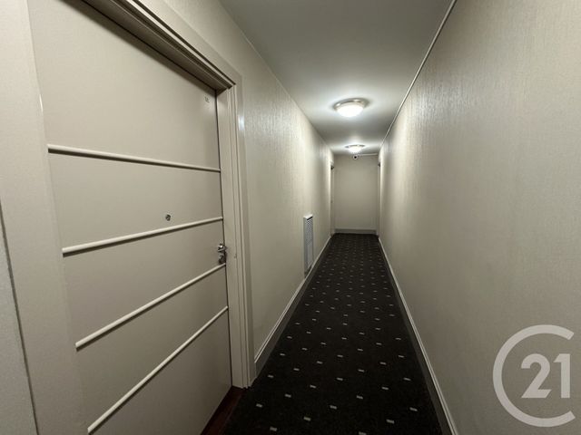 Appartement F2 à vendre - 2 pièces - 42,98 m2 - Corbeil Essonnes - 91 - ILE-DE-FRANCE