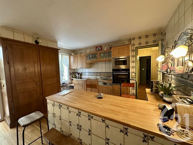 Maison à vendre - 7 pièces - 168 m2 - Corbeil Essonnes - 91 - ILE-DE-FRANCE