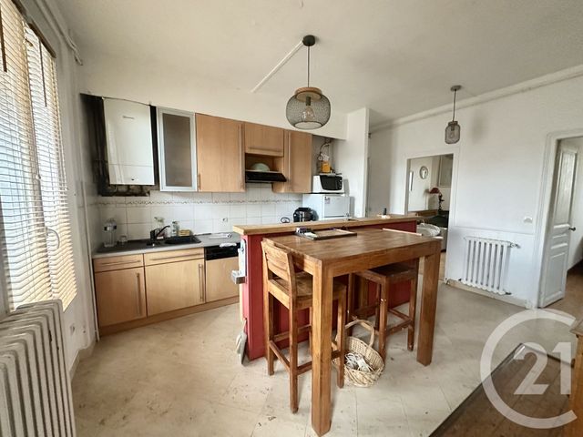 Appartement F3 à vendre - 3 pièces - 47,60 m2 - Corbeil Essonnes - 91 - ILE-DE-FRANCE