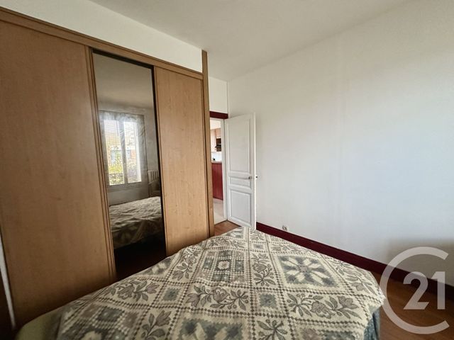 Appartement F3 à vendre - 3 pièces - 47,60 m2 - Corbeil Essonnes - 91 - ILE-DE-FRANCE