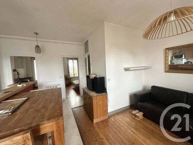 Appartement F3 à vendre - 3 pièces - 47,60 m2 - Corbeil Essonnes - 91 - ILE-DE-FRANCE