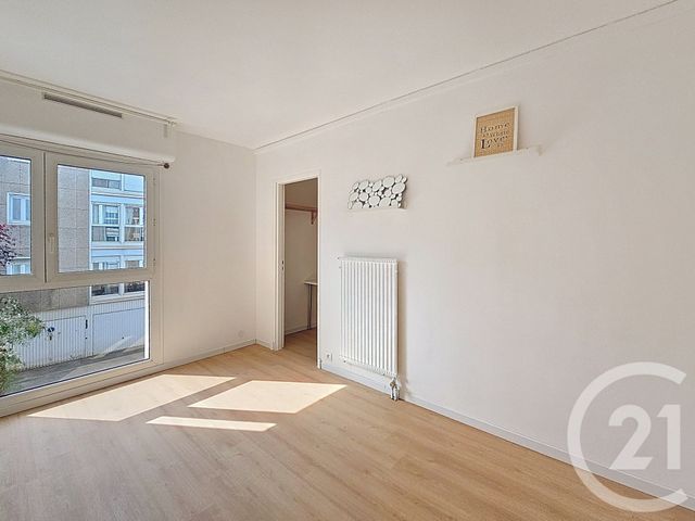 Appartement F4 à vendre - 4 pièces - 73,50 m2 - Corbeil Essonnes - 91 - ILE-DE-FRANCE
