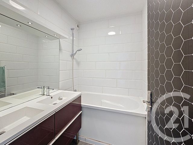 Appartement F4 à vendre - 4 pièces - 73,50 m2 - Corbeil Essonnes - 91 - ILE-DE-FRANCE