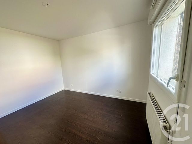 Appartement F3 à vendre - 3 pièces - 61 m2 - St Pierre Du Perray - 91 - ILE-DE-FRANCE