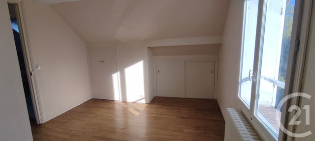 Maison a louer brunoy - 6 pièce(s) - 102.8 m2 - Surfyn